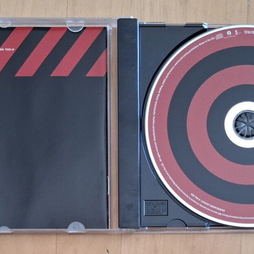 U2 How To Dismantle An Atomic Bomb CD album like new, rock