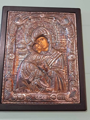 Holy Icon of Panagia Glykofilousa silver relief, like new