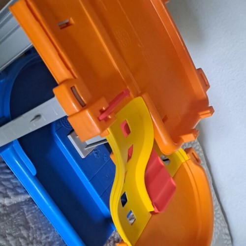 Parking cars used, pack of 6, with some missing parts