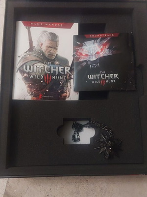 Witcher 3 Collectors Artbook σαν καινούργιο με Medallion, Soundtrack και Manual