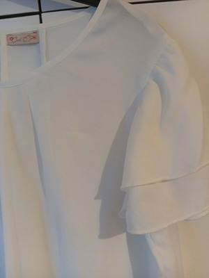 Cream tunic like new