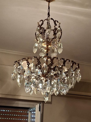 Crystal chandelier like new