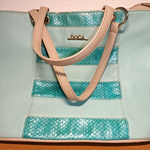 Women's shoulder bag with wear, size 30x42
