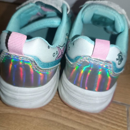Modum Disney Ariel kids sneakers with lights size 29 used