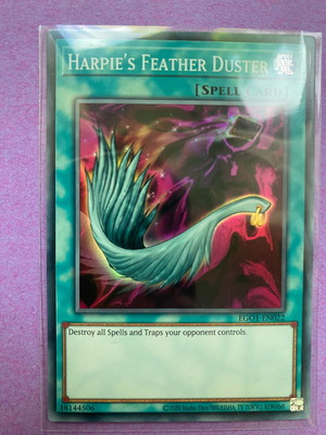 Yu-Gi-Oh Card Harpie’s Feather Duster EGO1-EN022 Spell near mint