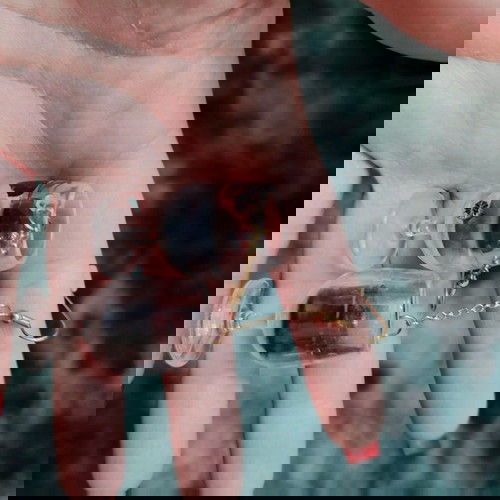 Σκουλαρίκια μεταχειρισμένα σε καλή κατάσταση