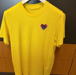 Moncler T shirt