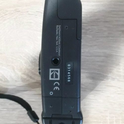 Kodak KE 40 35mm camera used with case