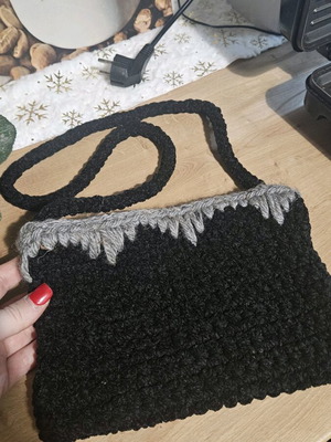 Handmade knitted wool shoulder bag like new, black and gray