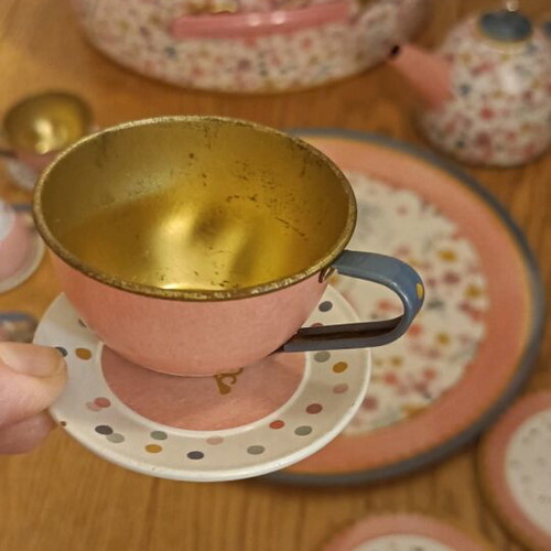 Prinzessin Lillifee metal tea set for children like new