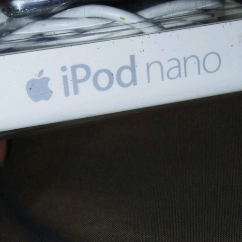 Apple iPod nano 3rd Generation 4GB μεταχειρισμένο, ασημί MA978LL/A A1236