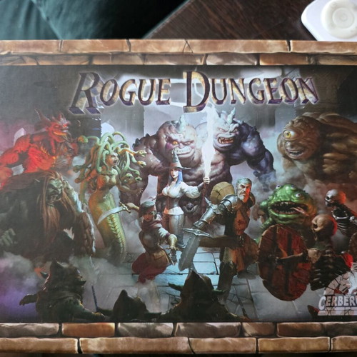 Rogue Dungeon board game, excellent condition