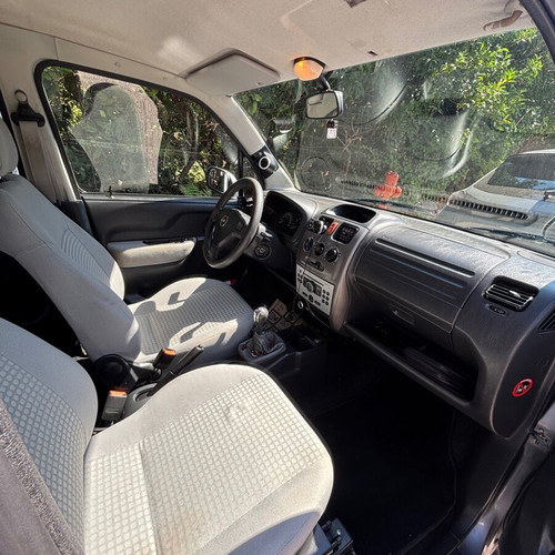 Opel Agila 1.2 petrol 2006 compact car