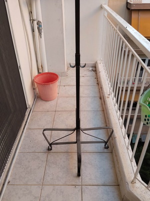 Metal coat rack, height 1.80m