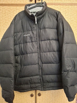 Columbia original winter jacket like new, black