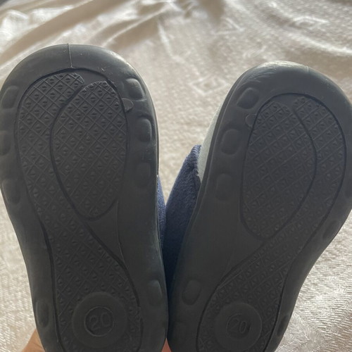 Children's slippers size 20