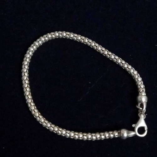 Silver 925 Hand Chain Like New