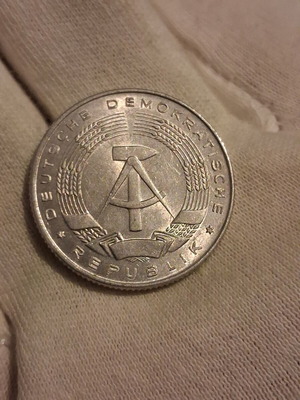 2 Marks DDM 1957 East Germany aluminum coin