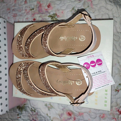 Children's sandals new gold size 30