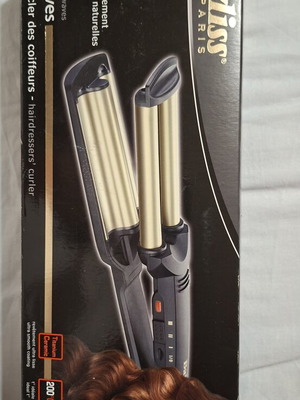 BaByliss Easy Waves C260E triple hair waver