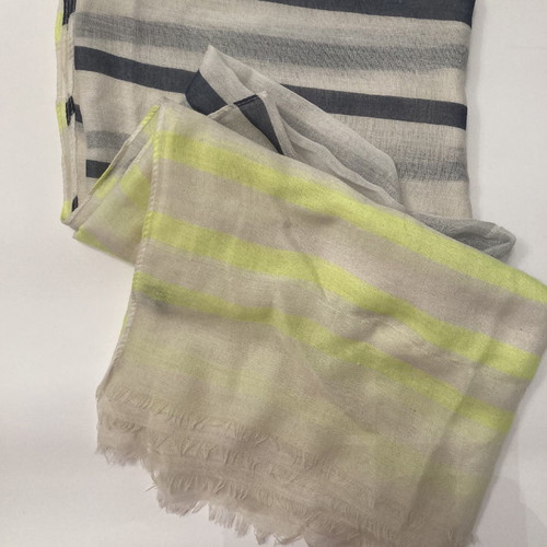 Women's scarves and shawls used, pack of 7 pieces