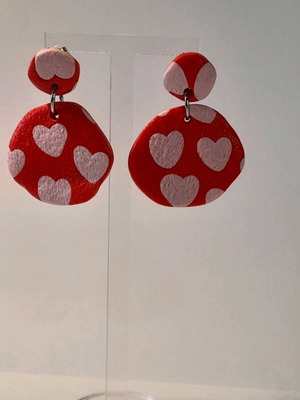 Hearts earrings new, red with pink hearts