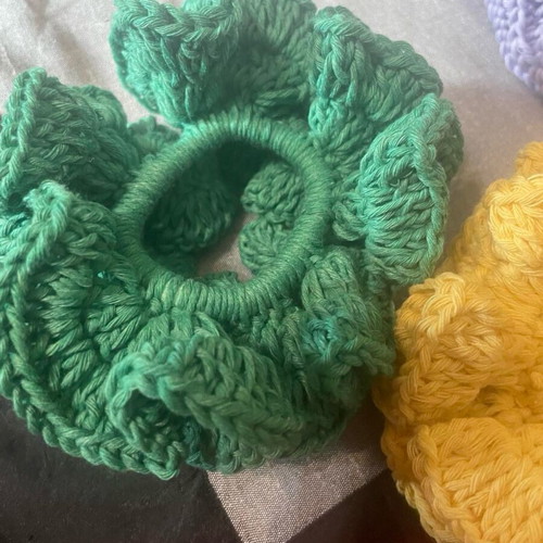 Handmade knitted scrunchies made to order, multicolor
