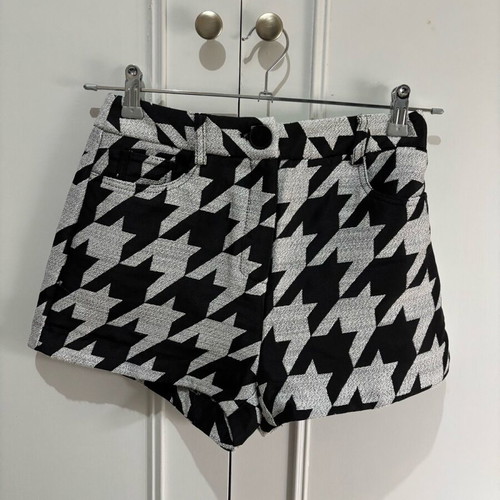 River Island shorts with houndstooth pattern, size 10 petite, like new