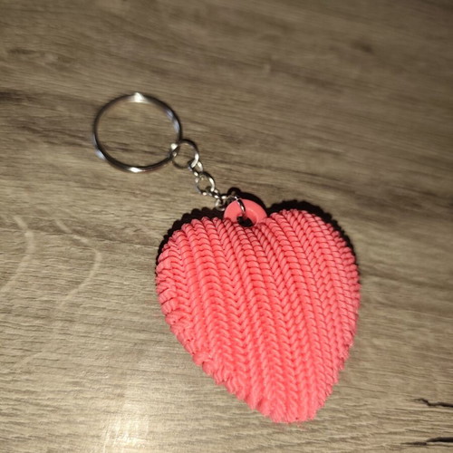 Knitted Heart Keychain new, 3D printed textured design
