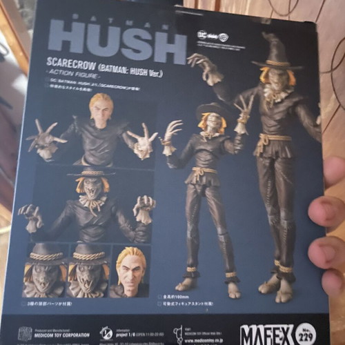 Mafex Hush Scarecrow figure like new