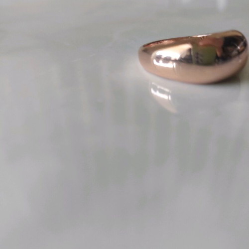 Rose gold ring like new