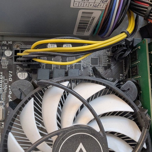 Σετ Gigabyte GA-H110M-D2P με Intel i5-6500, 8GB DDR4 και Arctic Cooler μεταχειρισμένο