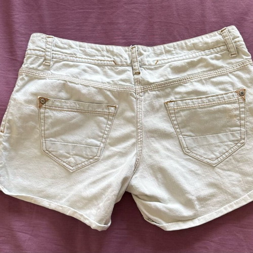 Pink Woman denim shorts like new, size M, white