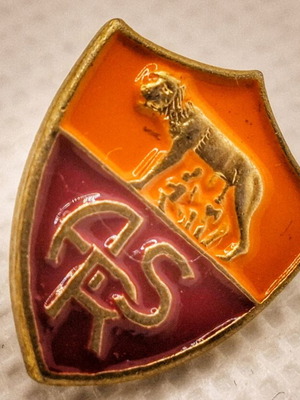 Collectible AS Roma pin used, authentic Jacovacci