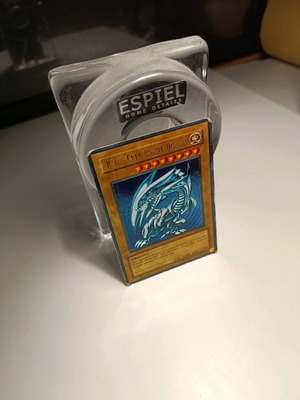 Blue-Eyes White Dragon μεταχειρισμένη κάρτα Yu-Gi-Oh!