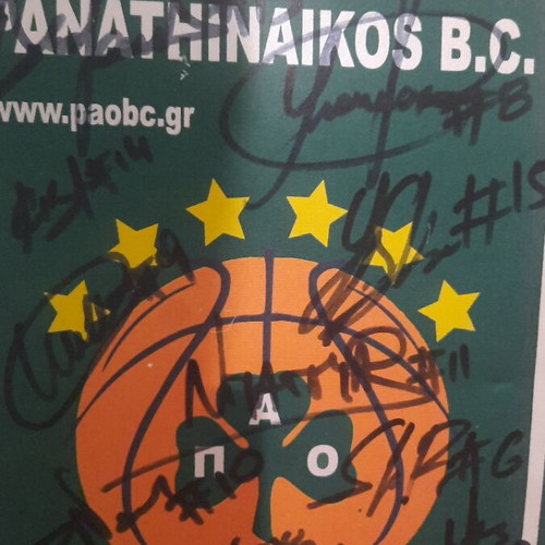 Panathinaikos BC 2014-15 signed collectible flag, like new