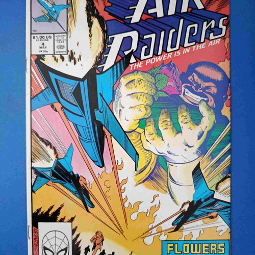 Air Raiders 4 comic book used, English