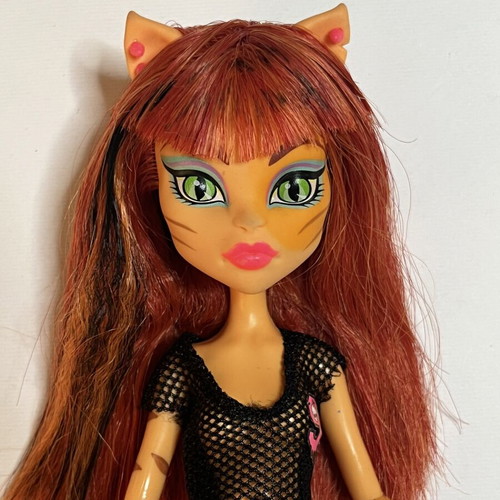 Monster High Toralei Stripe Ghoul Sports used doll
