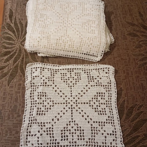 Handmade doilies new, set of 19 pieces