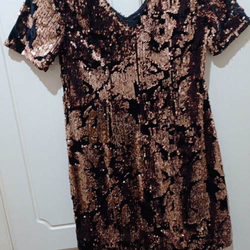Batida dress new, black and gold, size S