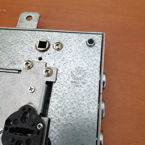 Securemme security lock used, with 5 keys, 2 pieces