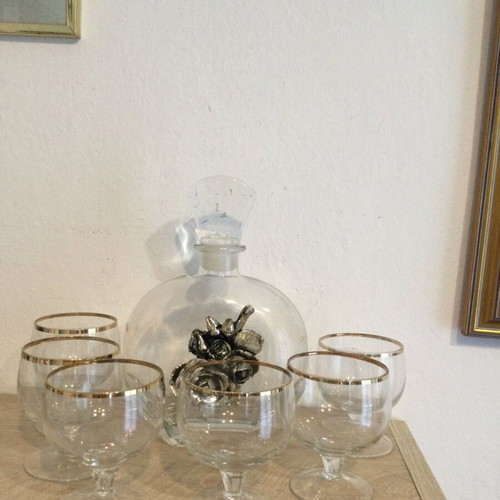 Liqueur set six drinking glasses and bottle like new
