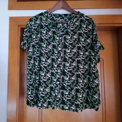 Blouse Like new, size XXXL, black