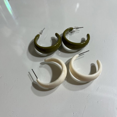 Hoop earrings set of 2 pairs like new, beige and green