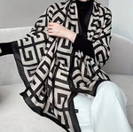 Scarf new with geometric patterns, lightweight