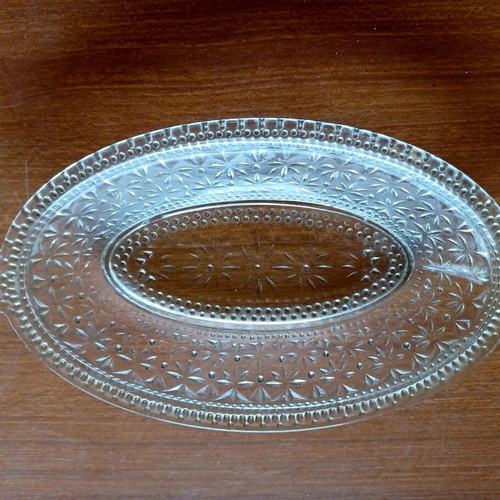Vintage glass serving set with small platter and two plates, like new