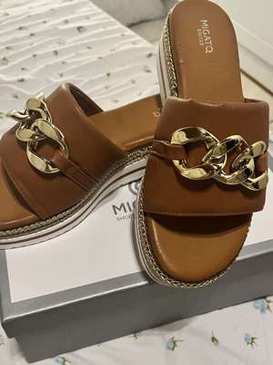 Migato platform sandals new, size 38, brown and gold