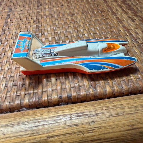 Mattel Hot Wheels Hydroplane Car 1995 used Diecast Final Run