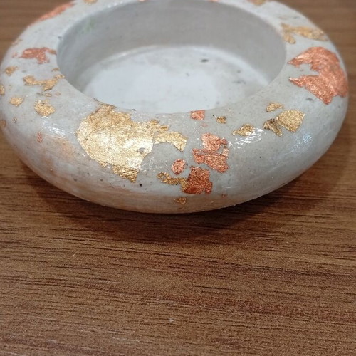Porcelain jar for tealight or jewelry, new, decorated with gold and bronze leaves