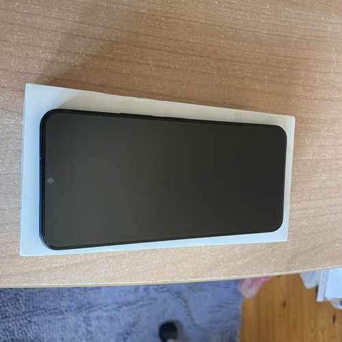 Vivo Y35 2022 smartphone used, 8GB RAM 256GB ROM, dual SIM, blue